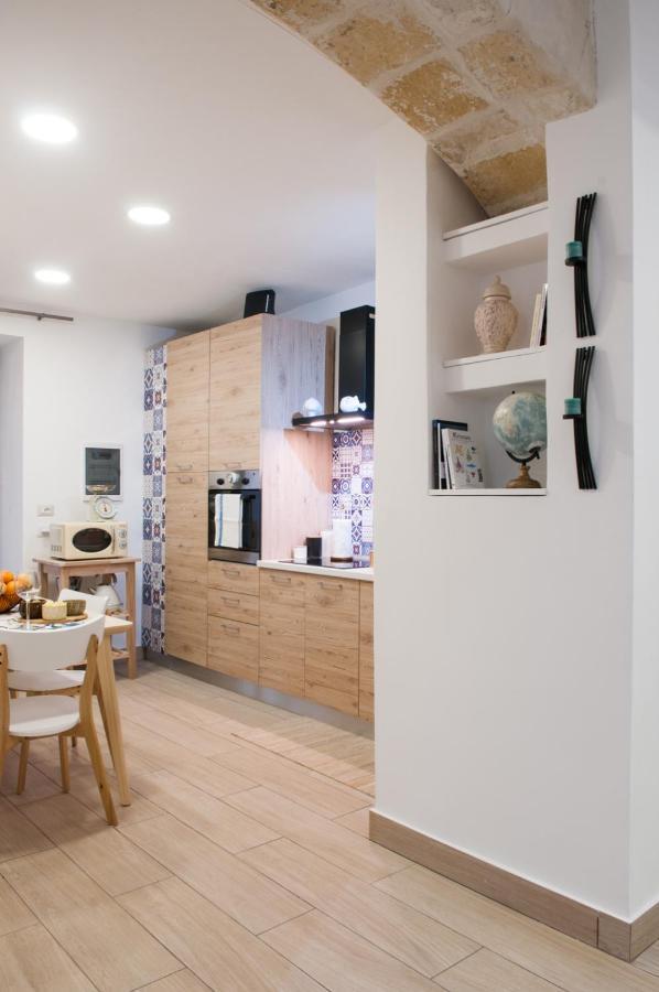 Loft Del Teatro Apartment Syracuse Bagian luar foto