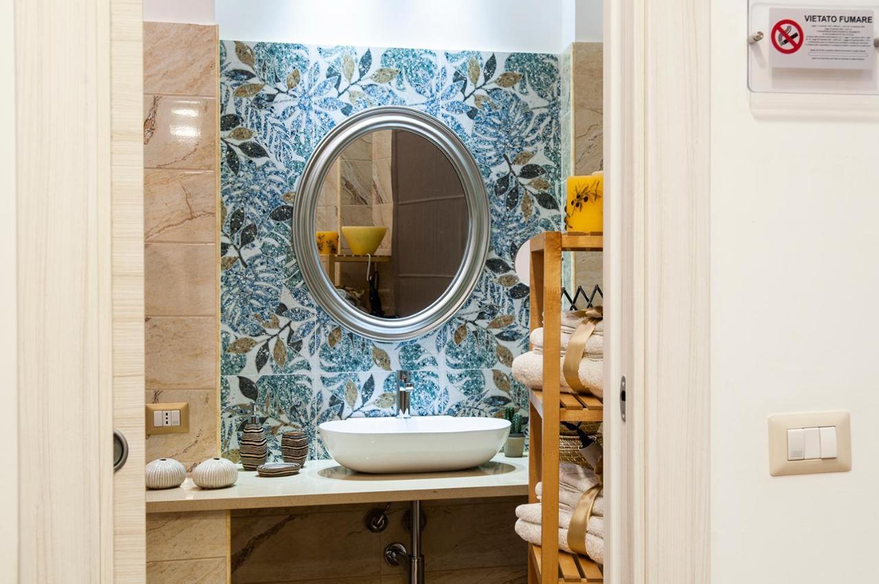 Loft Del Teatro Apartment Syracuse Bagian luar foto